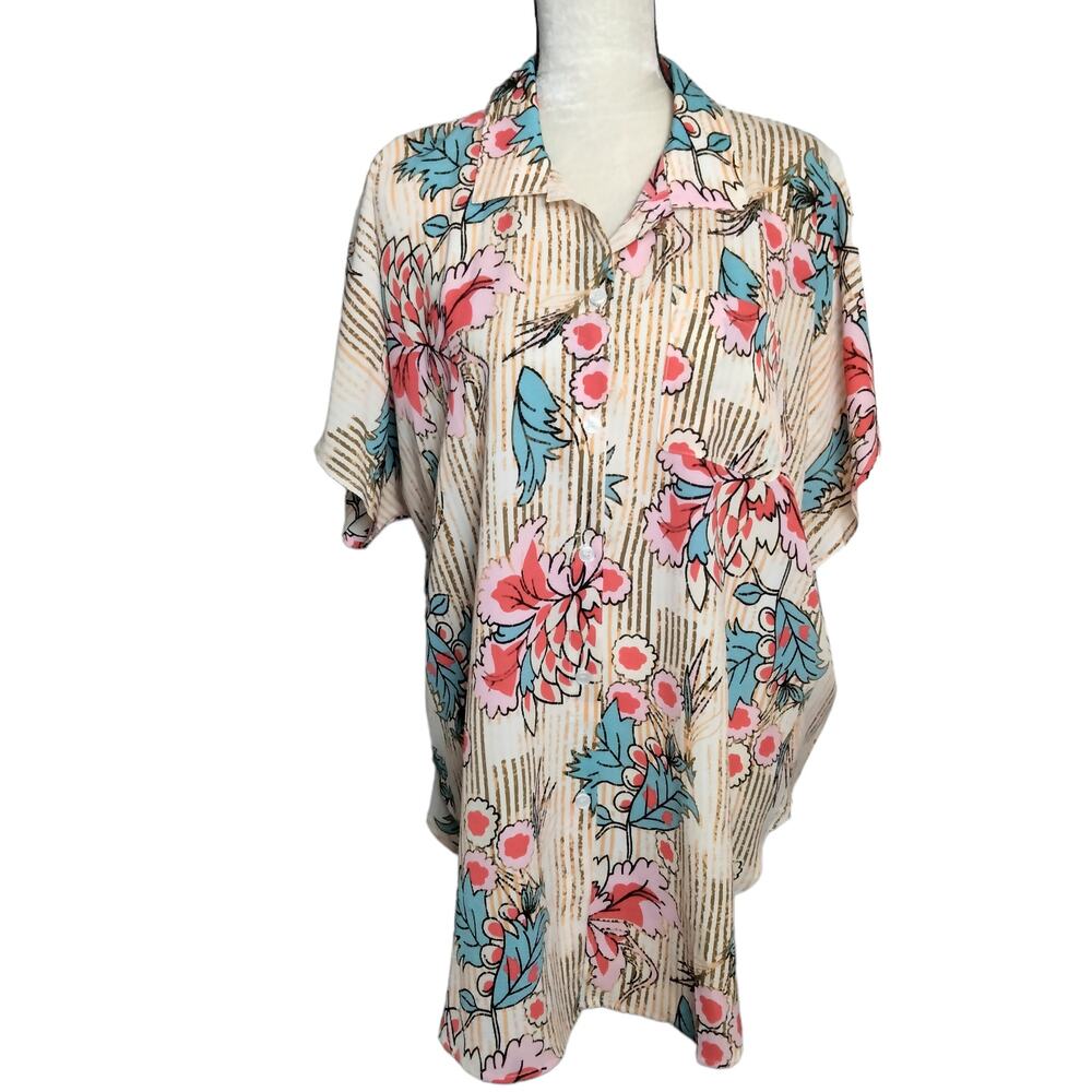 Cupshe Women's Sz M Floral Beach Swimsuit Cover Up Button Up Tunic Tropical